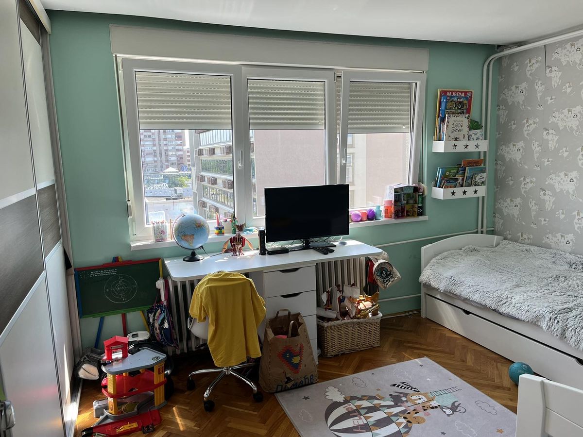 Trosoban stan idealnog rasporeda   bez ulaganja  3