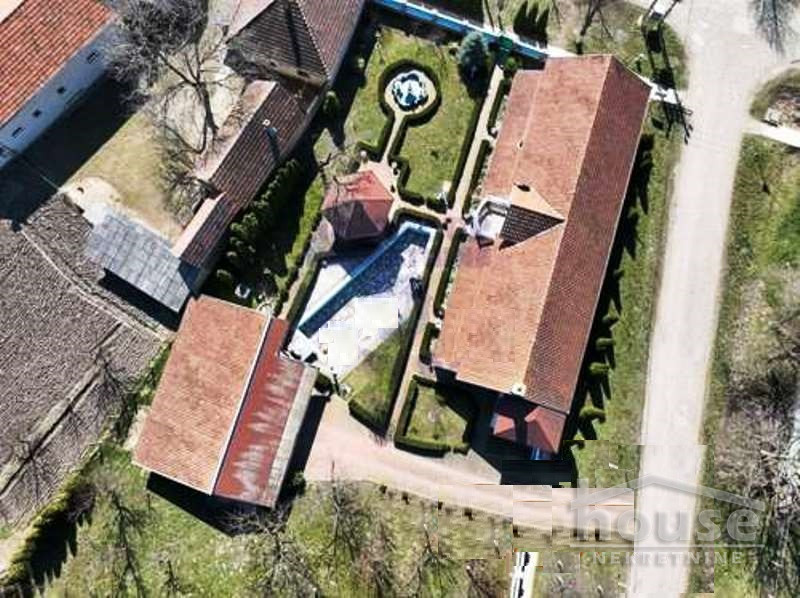 Kuće,ZMAJEVO,ZMAJEVO 450m2,2500€ , ID: 9115868 18