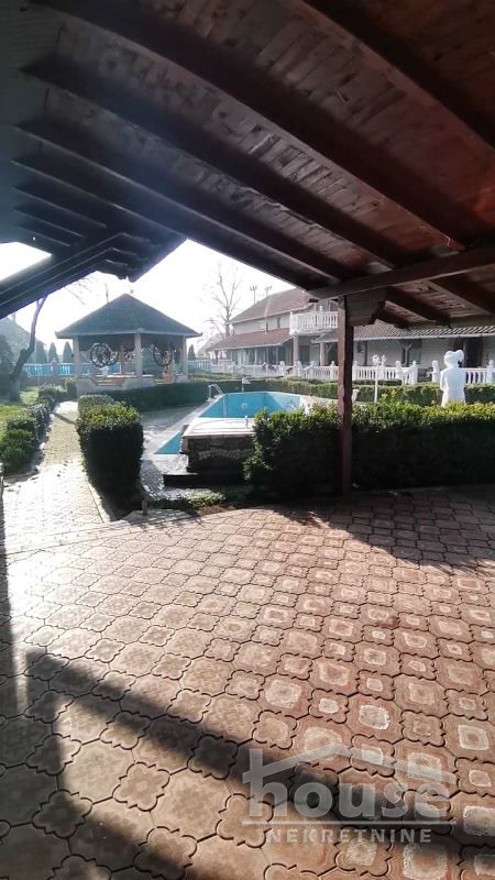 Kuće,ZMAJEVO,ZMAJEVO 450m2,2500€ , ID: 9115868 8