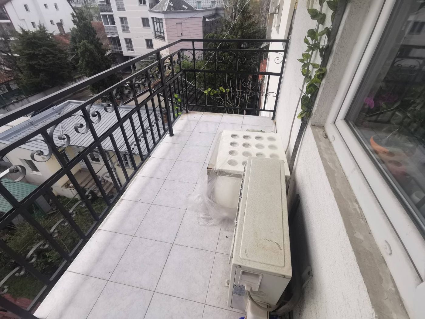 Retko u ponudi   nameštena komforna garsonjera 5