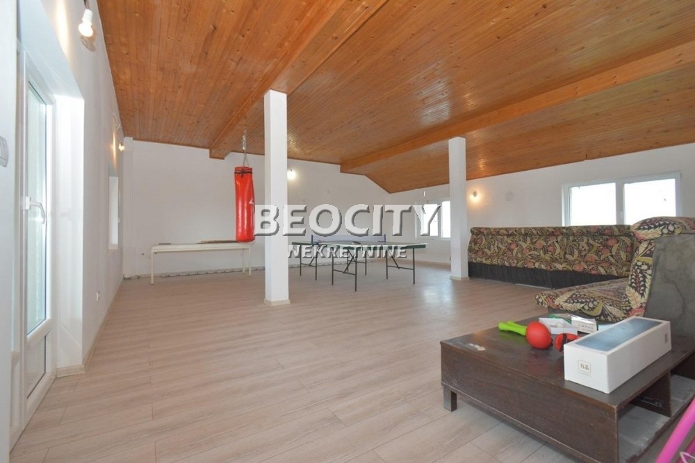 Trosobna kuća, 420 m2, Šuplja stena, Kapetana Miloša Stokića ID: 99817 17