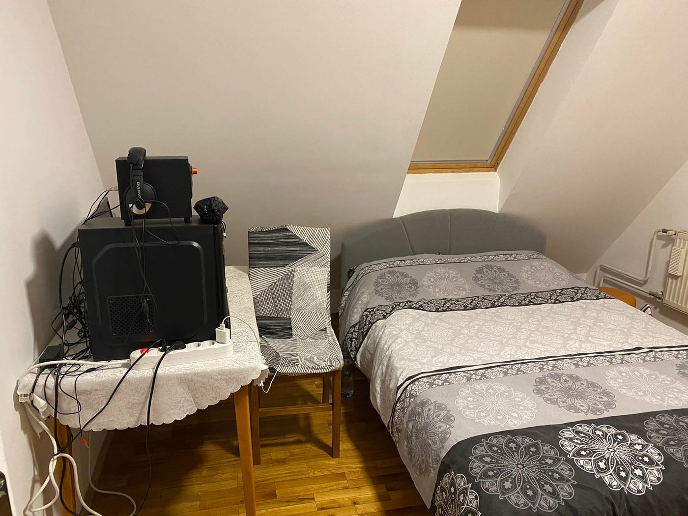 Trosoban stan fantastičnog rasporeda   renoviran 3