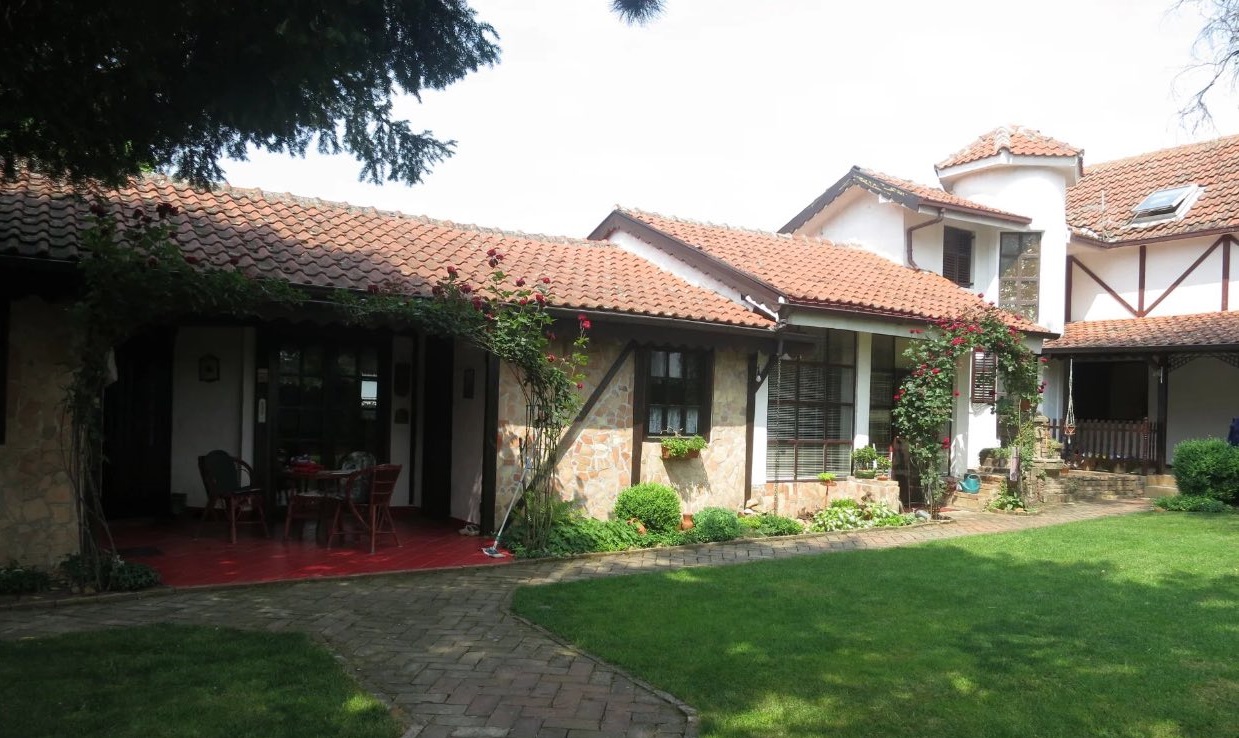 Kuca na prodaju Beograd Surcin 1