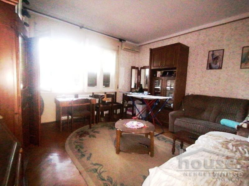 Kuca,NOVI SAD,ADAMOVIĆEVO NASELJE68m2,154500€ , ID: 3044118 8