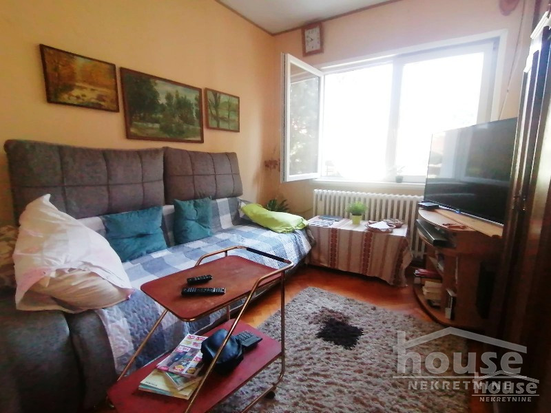 Kuca,NOVI SAD,ADAMOVIĆEVO NASELJE68m2,154500€ , ID: 3044118 3