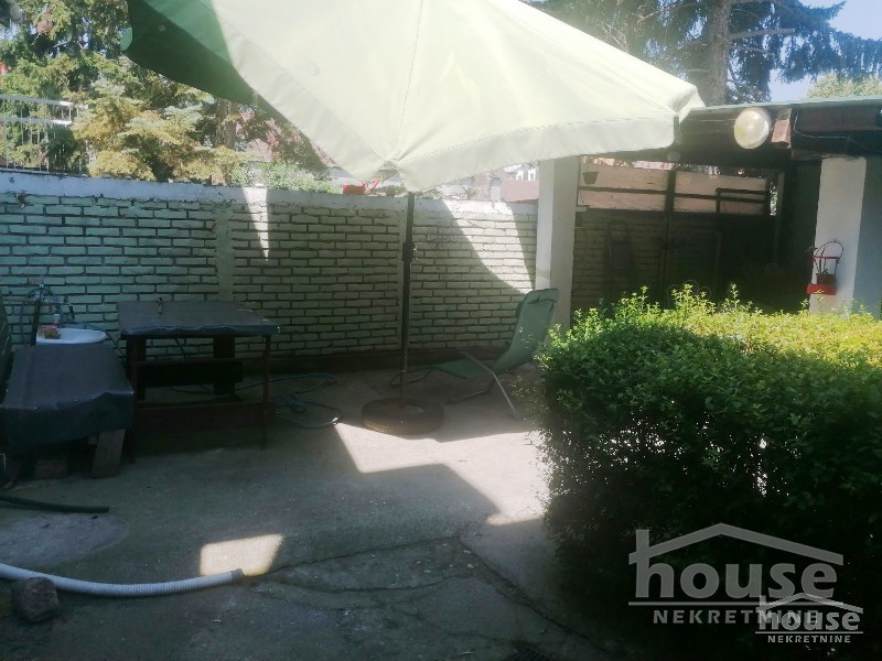 Kuca,NOVI SAD,ADAMOVIĆEVO NASELJE68m2,154500€ , ID: 3044118 17