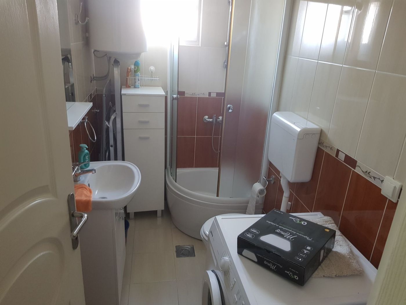 Namešten jednoiposoban stan na Telepu 4