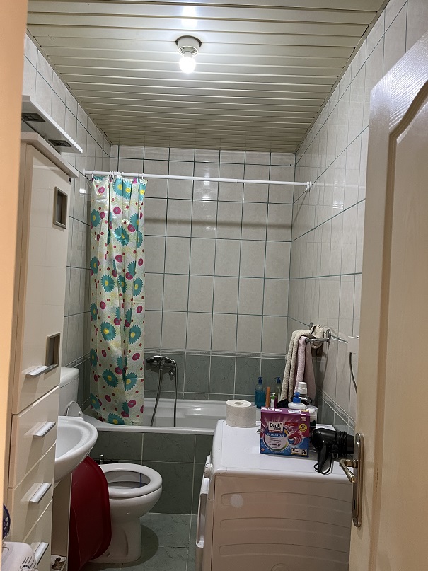 Polunamesten stan u centru grada 4