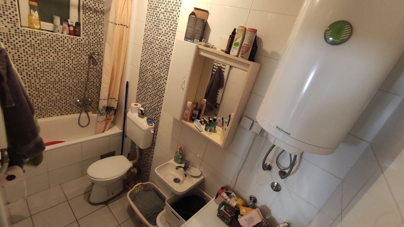 Veoma svetao jednoiposoban stan 4