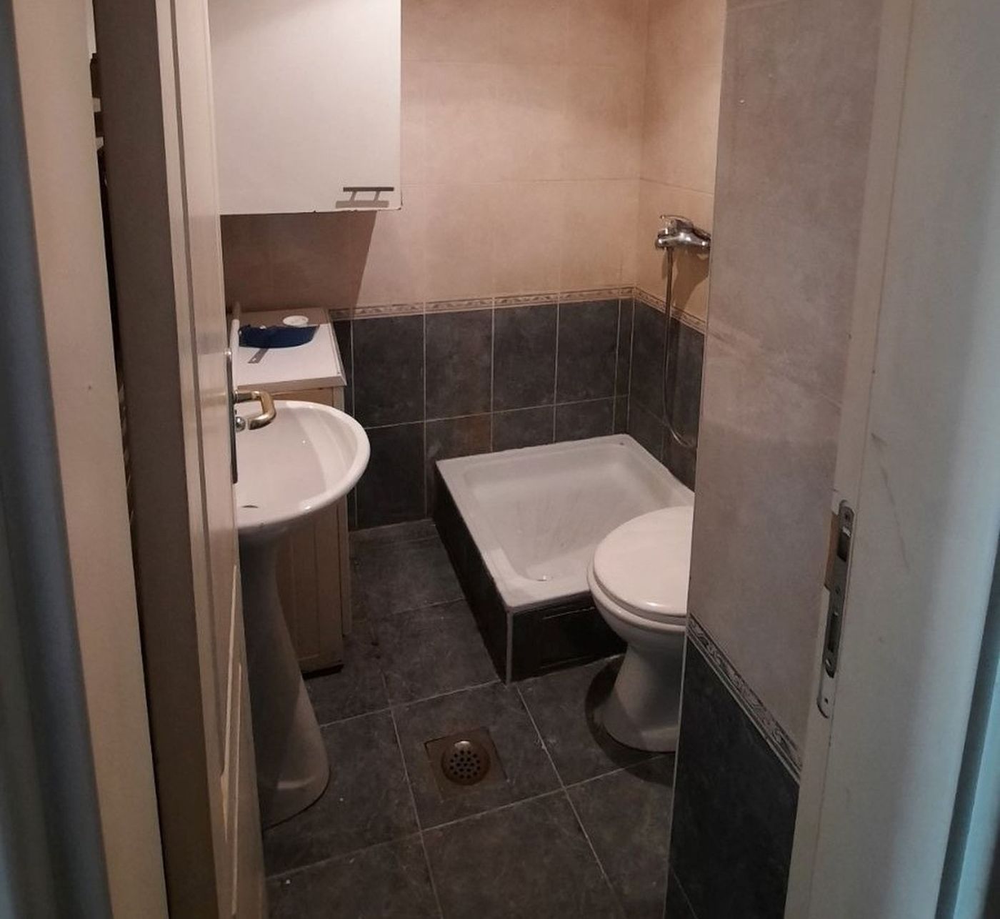 Najpovoljnija garsonjera na Novoj Detelinari 3