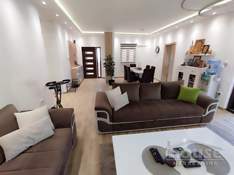 Kuca,PETROVARADIN,PUCKAROŠ145m2,249500€ , ID: 3045811 19