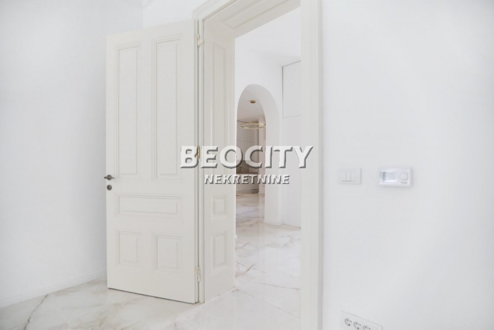 Trosoban stan, 105 m2, Dorćol ID: 100082 11