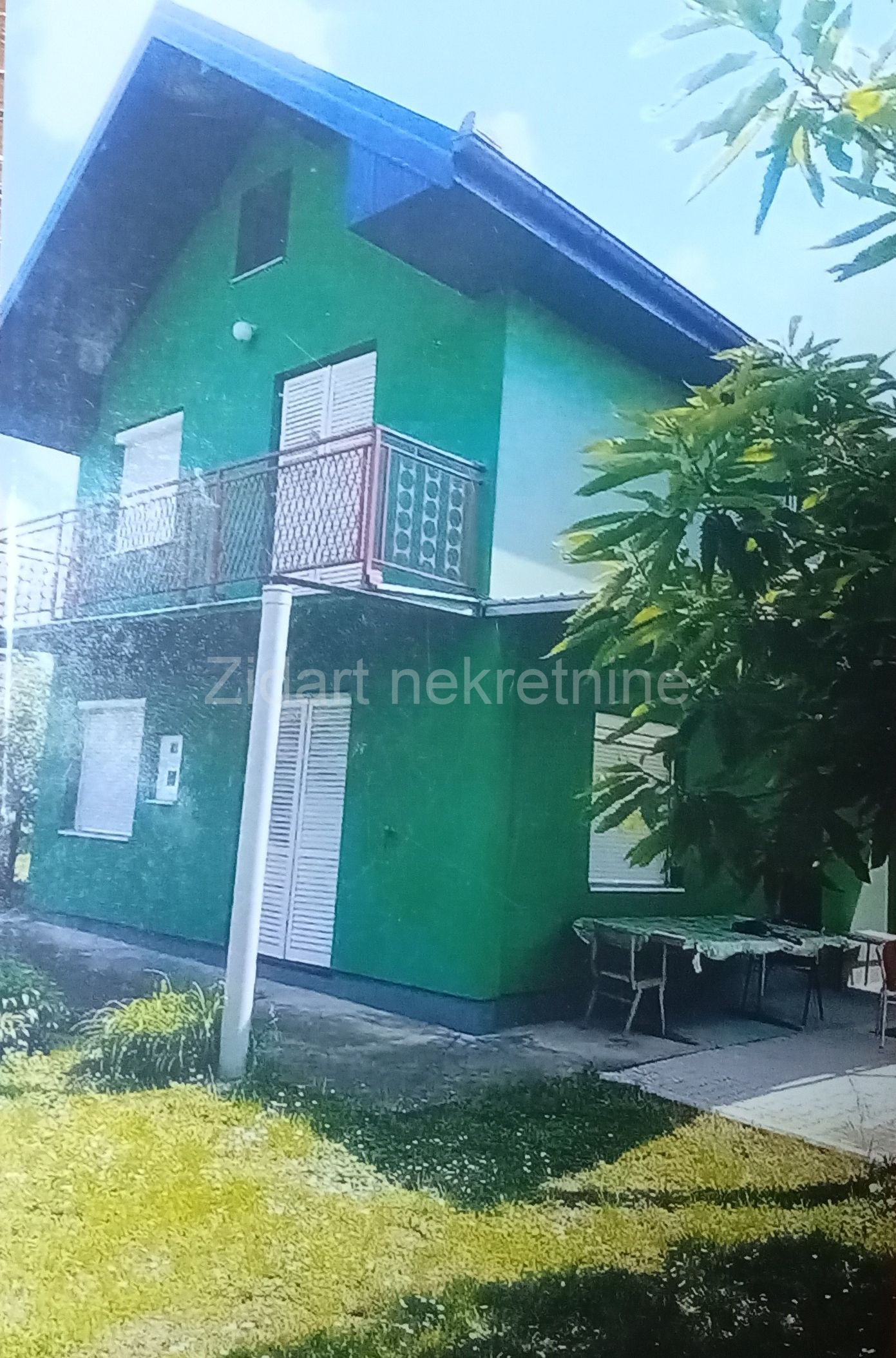 Belegiš, Vinogradska, kuća 89m2, plac 10 ari 2