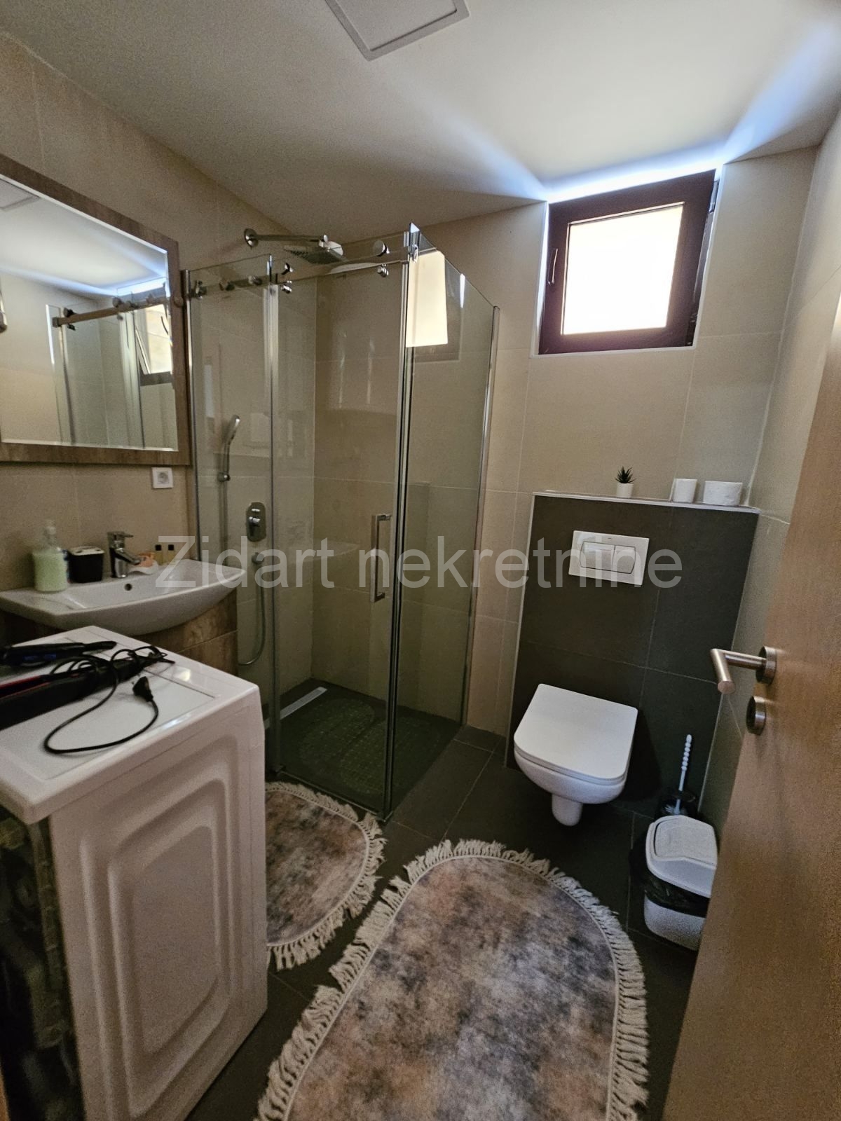 Zlatibor centar Krfska ulica 7
