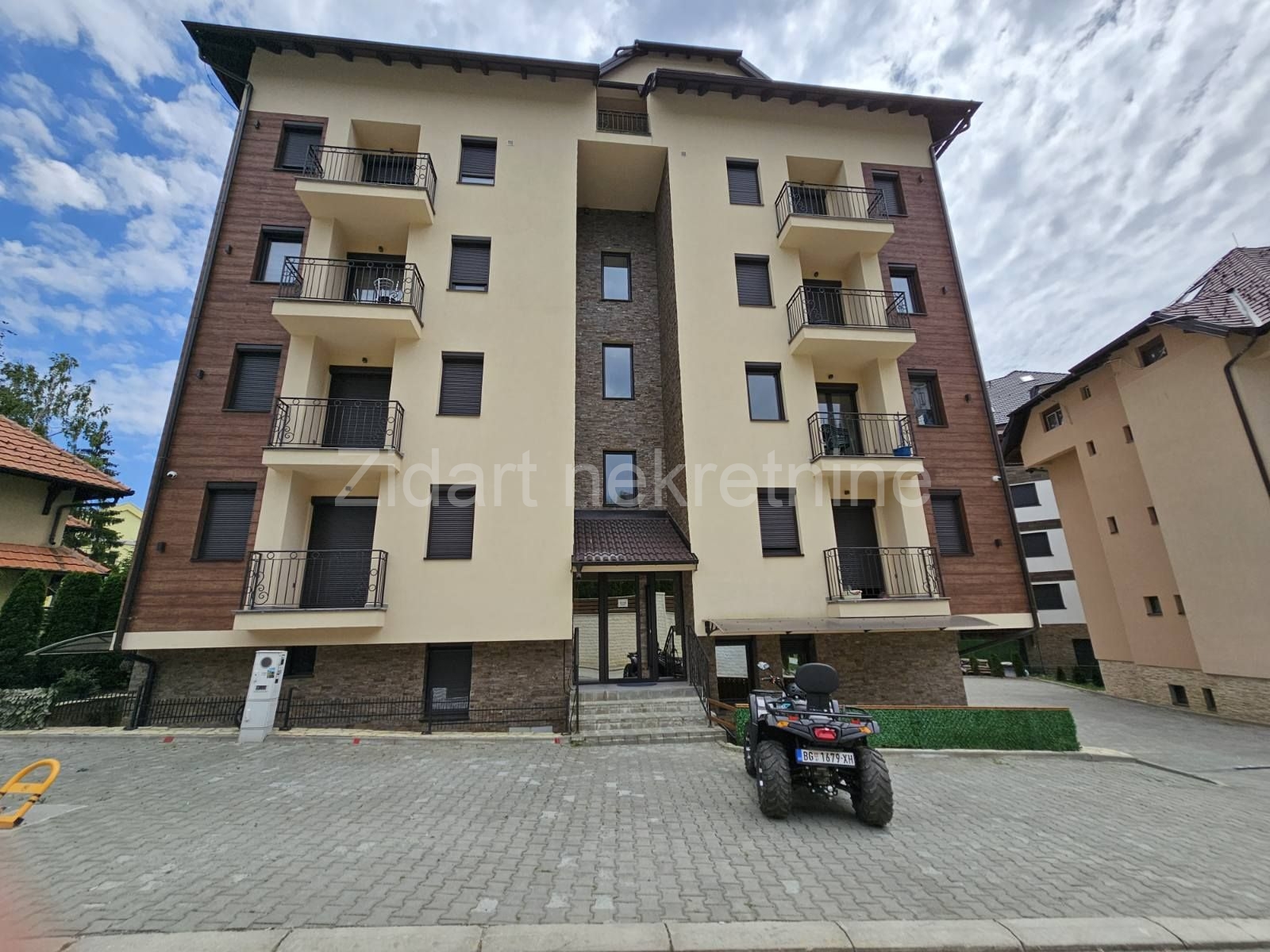 Zlatibor centar Krfska ulica 9