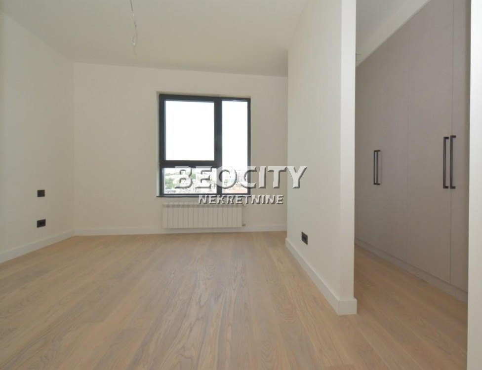 Trosoban stan, 87 m2, Centar, Hercegovačka ID: 99053 9