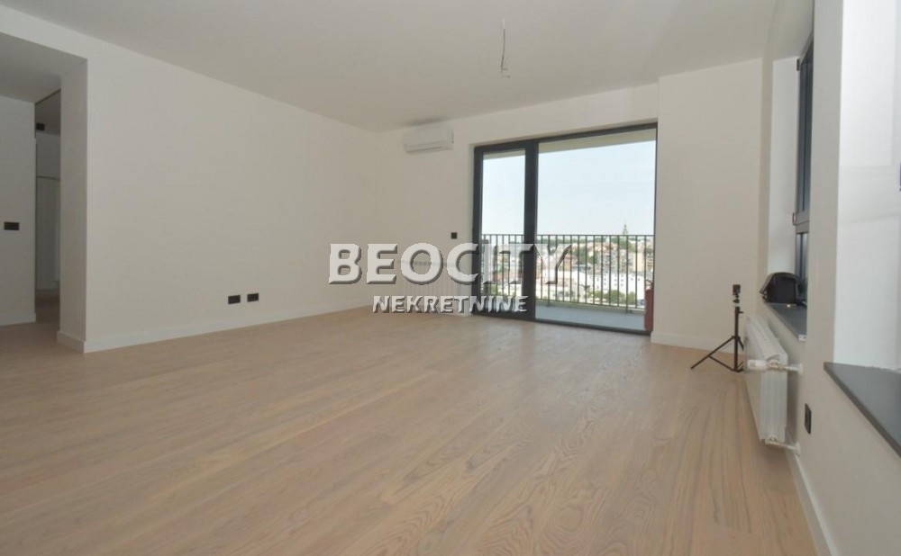 Trosoban stan, 87 m2, Centar, Hercegovačka ID: 99053 2