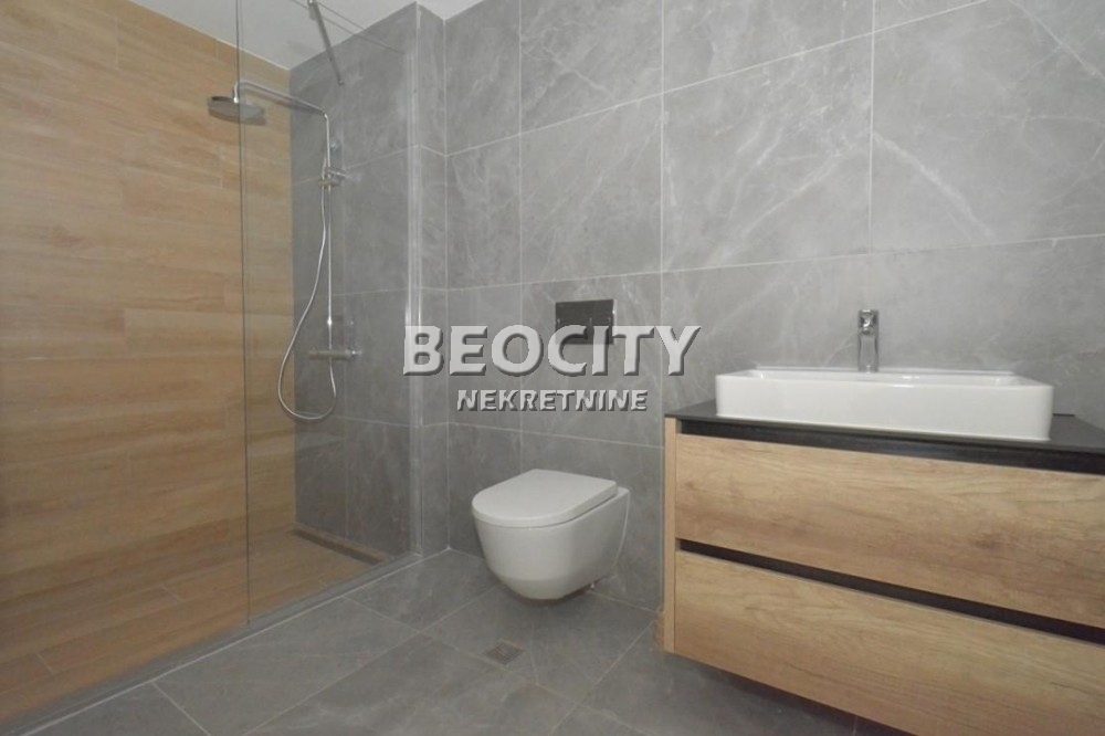 Trosoban stan, 87 m2, Centar, Hercegovačka ID: 99053 12