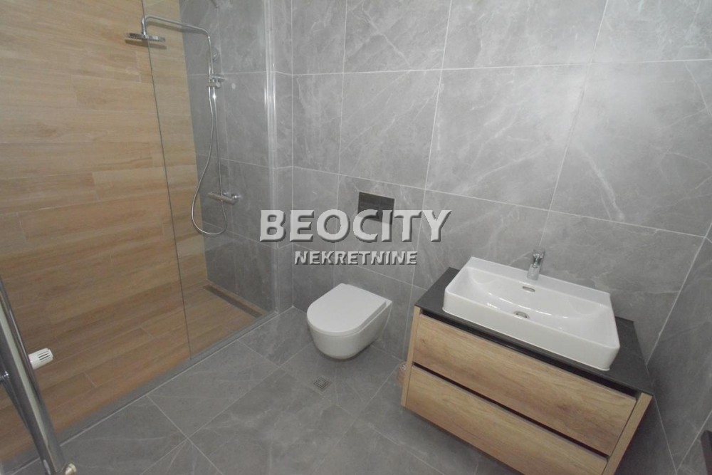 Trosoban stan, 87 m2, Centar, Hercegovačka ID: 99053 13