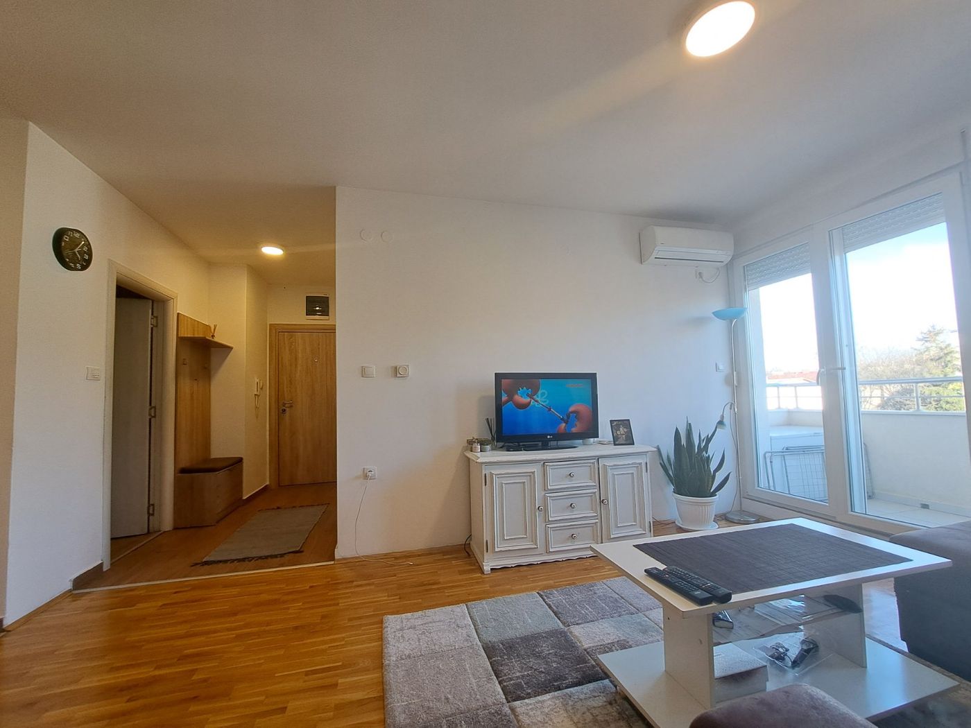 Fantastična prilika  Novogradnja na mirnoj lokaciji 2