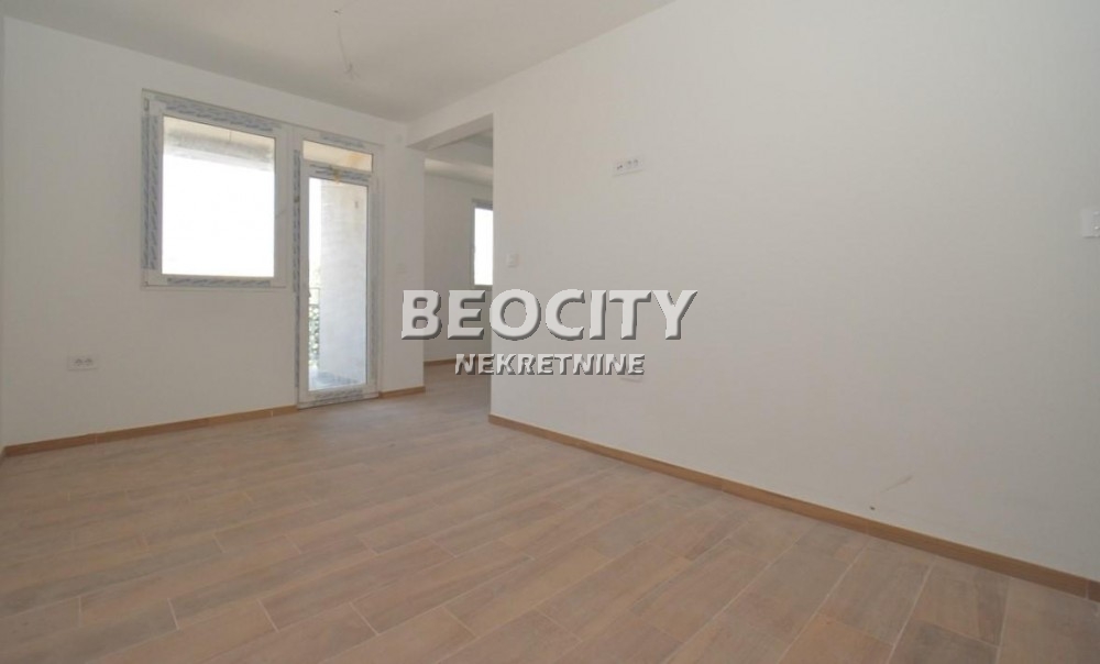 Dvosoban stan, 35 m2, Centar, Oblakovska ID: 100151 3