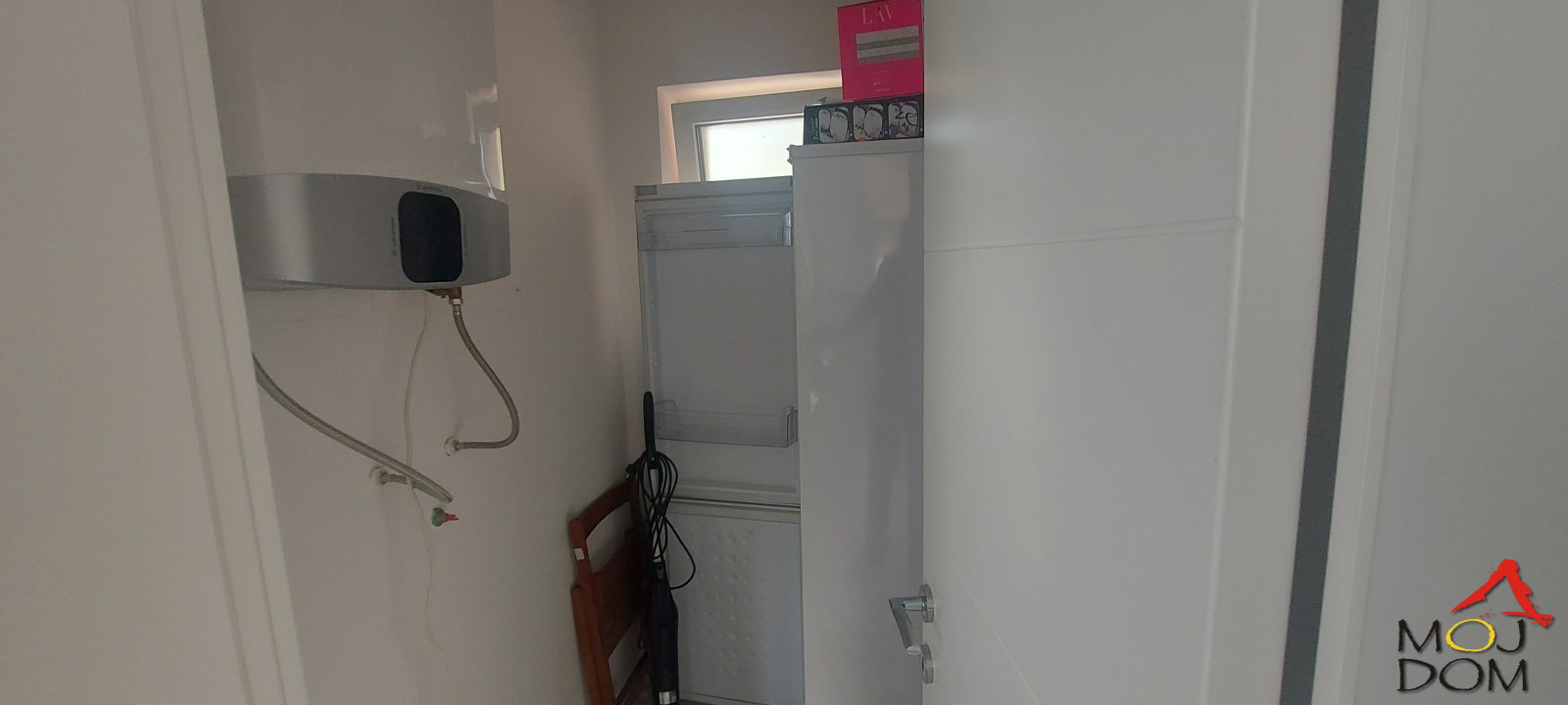 Stan,SREMSKI KARLOVCI,CENTAR,kv: 79, € 164800, ID: 1023305 6