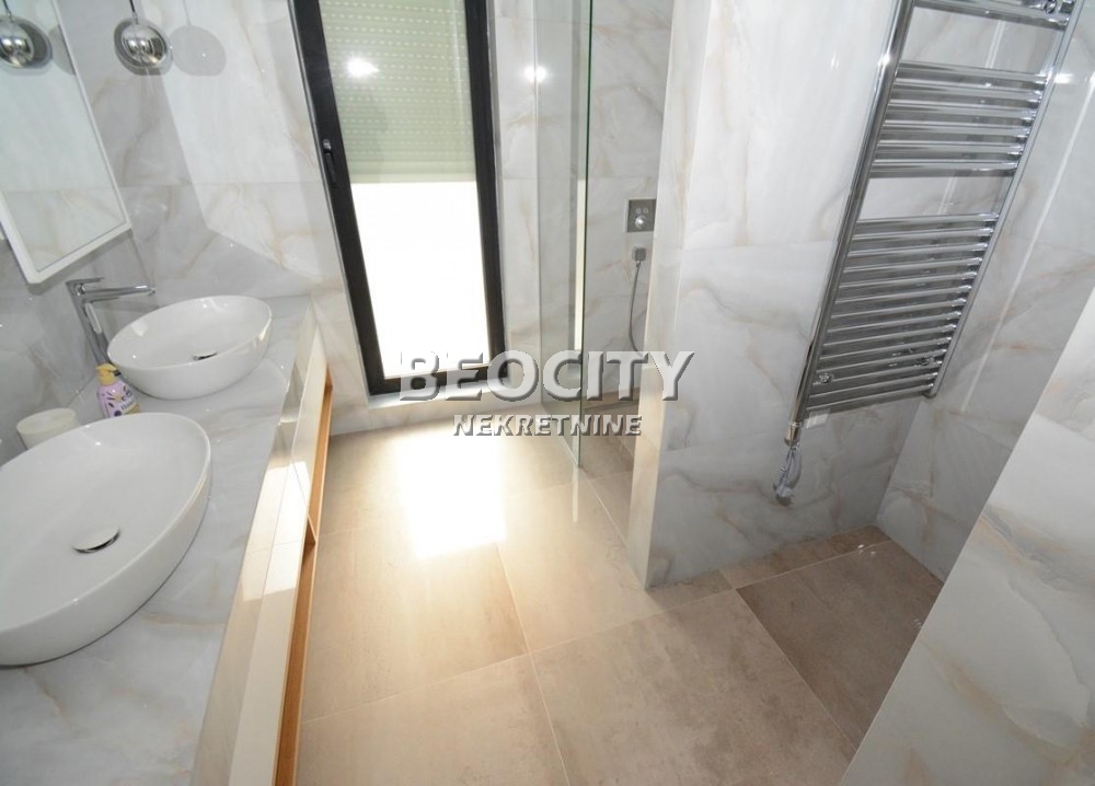 Trosoban stan, 250 m2, Šumice, Ustanička ID: 95961 13