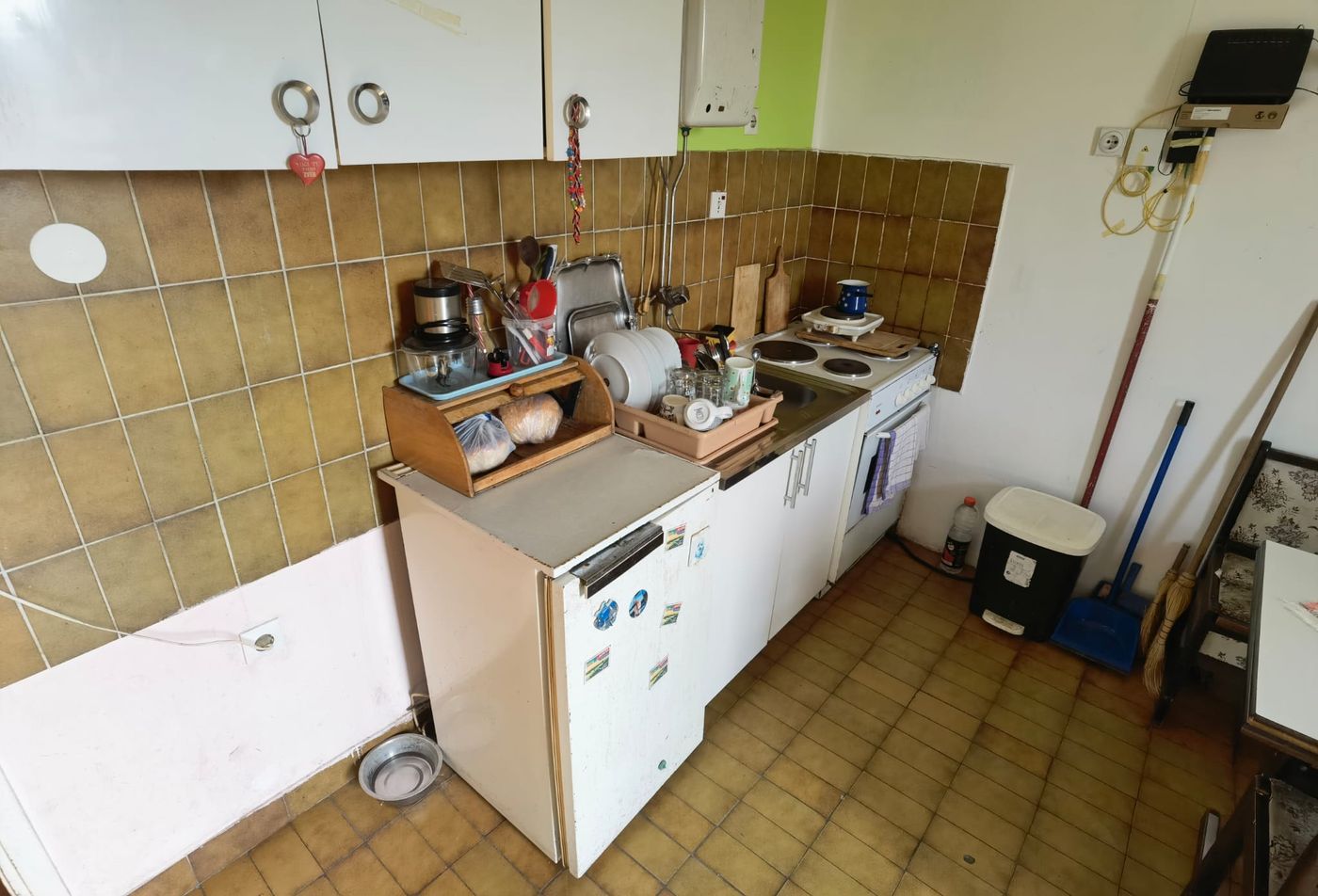 Uknjižen   prilika za renoviranje   36m2 5
