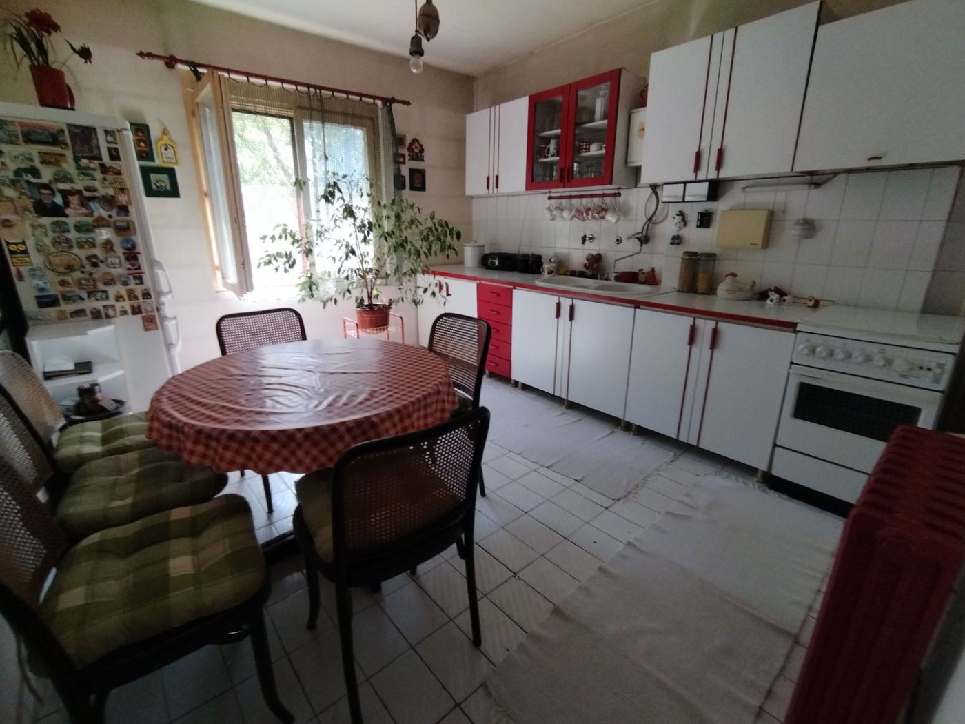 Renoviran dvosoban stan na Satelitu 2