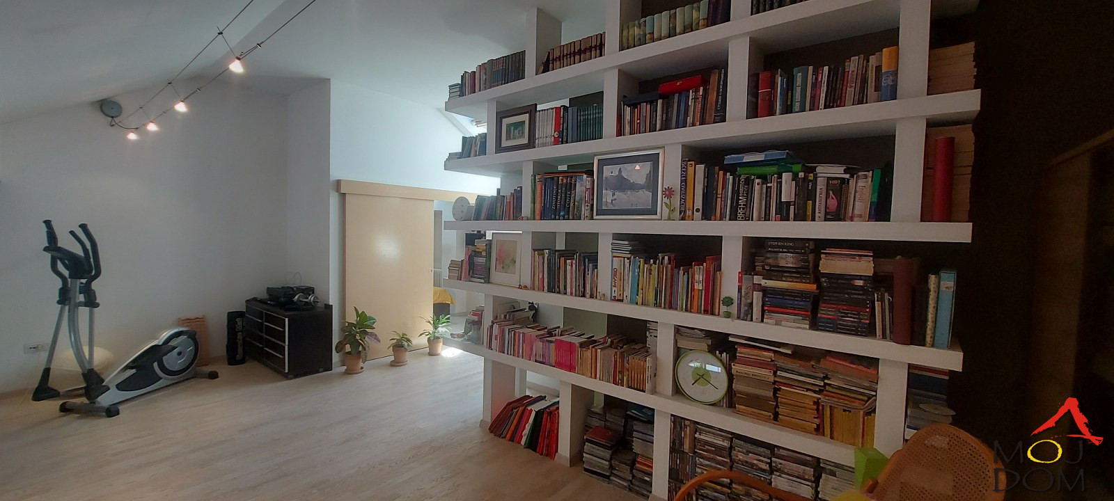 Stan,NOVI SAD,CENTAR,kv: 143, € 278100, ID: 1026847 19