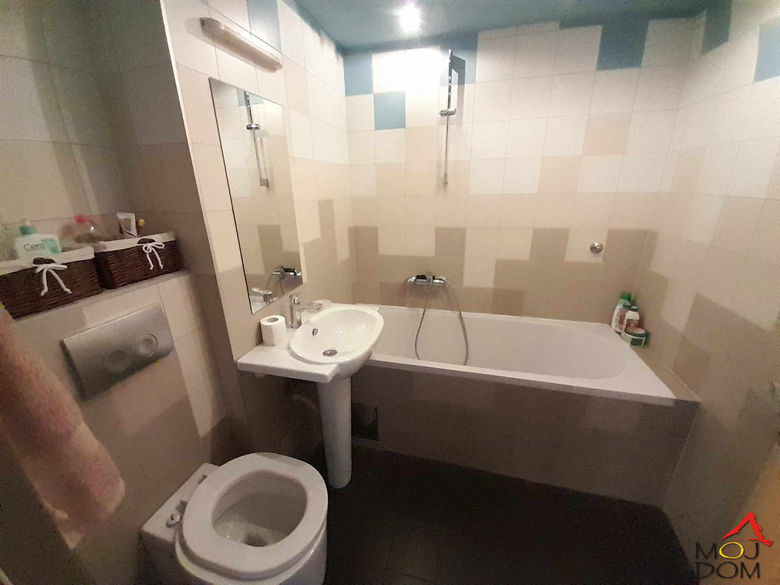 Stan,NOVI SAD,CENTAR,kv: 143, € 278100, ID: 1026847 38