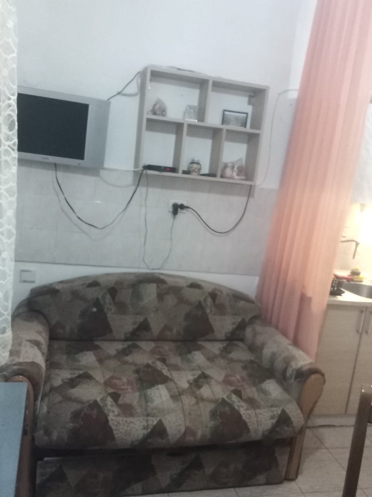 Garsonjera  ili poslovni prostor  na Vračaru 3