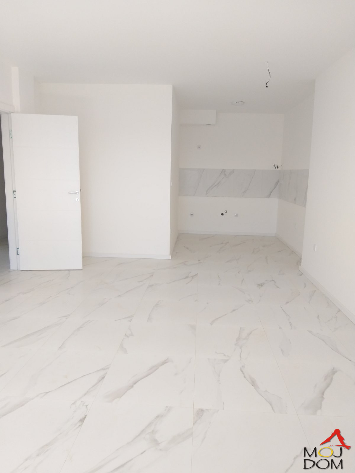 Stan,NOVI SAD,LIPOV GAJ,kv: 79, € 156700, ID: 1026854 14