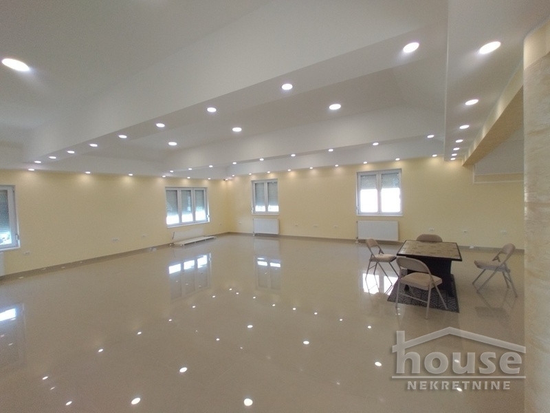 Poslovni prostor,KAĆ,CENTAR 370m2,2000€ , ID: 9115951 2