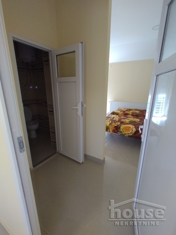 Poslovni prostor,KAĆ,CENTAR 370m2,2000€ , ID: 9115951 19