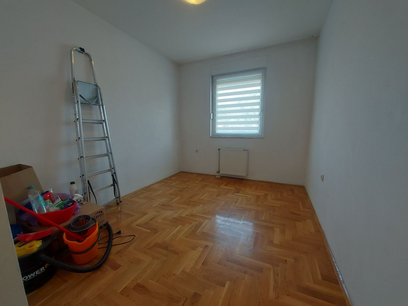 Odličan raspored  Stan novije gradnje   useljiv 3