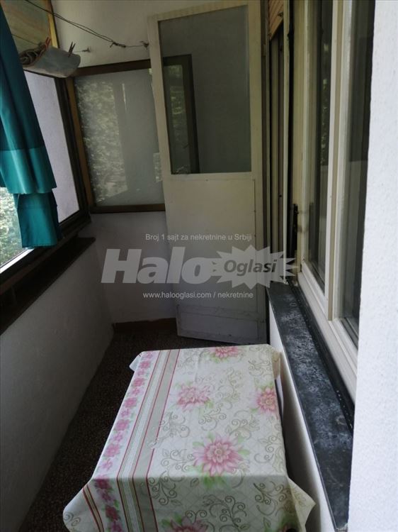 Izdajem stan u Somboru 3