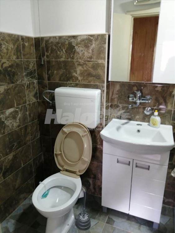 Izdajem stan u Somboru 2