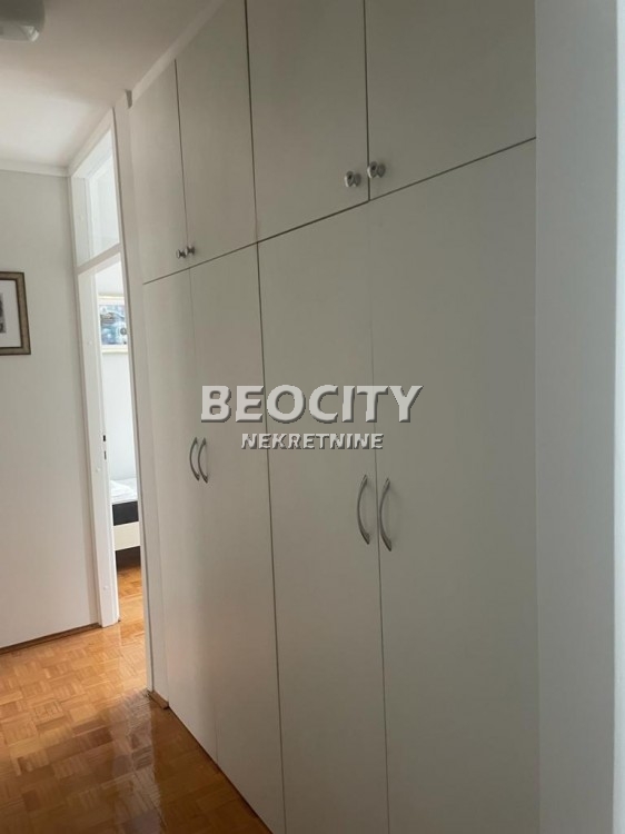 Trosoban stan, 70 m2, Centar, Ljubinke Bobić ID: 100734 15