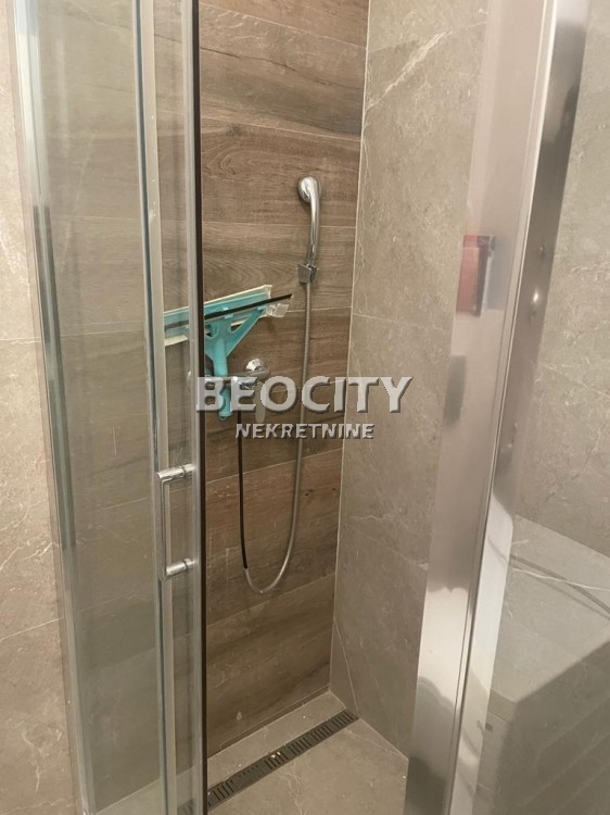 Trosoban stan, 70 m2, Centar, Ljubinke Bobić ID: 100734 16