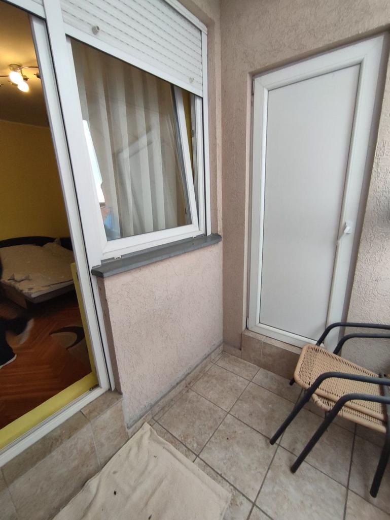 Uknjižen duplex   odmah useljiv 4