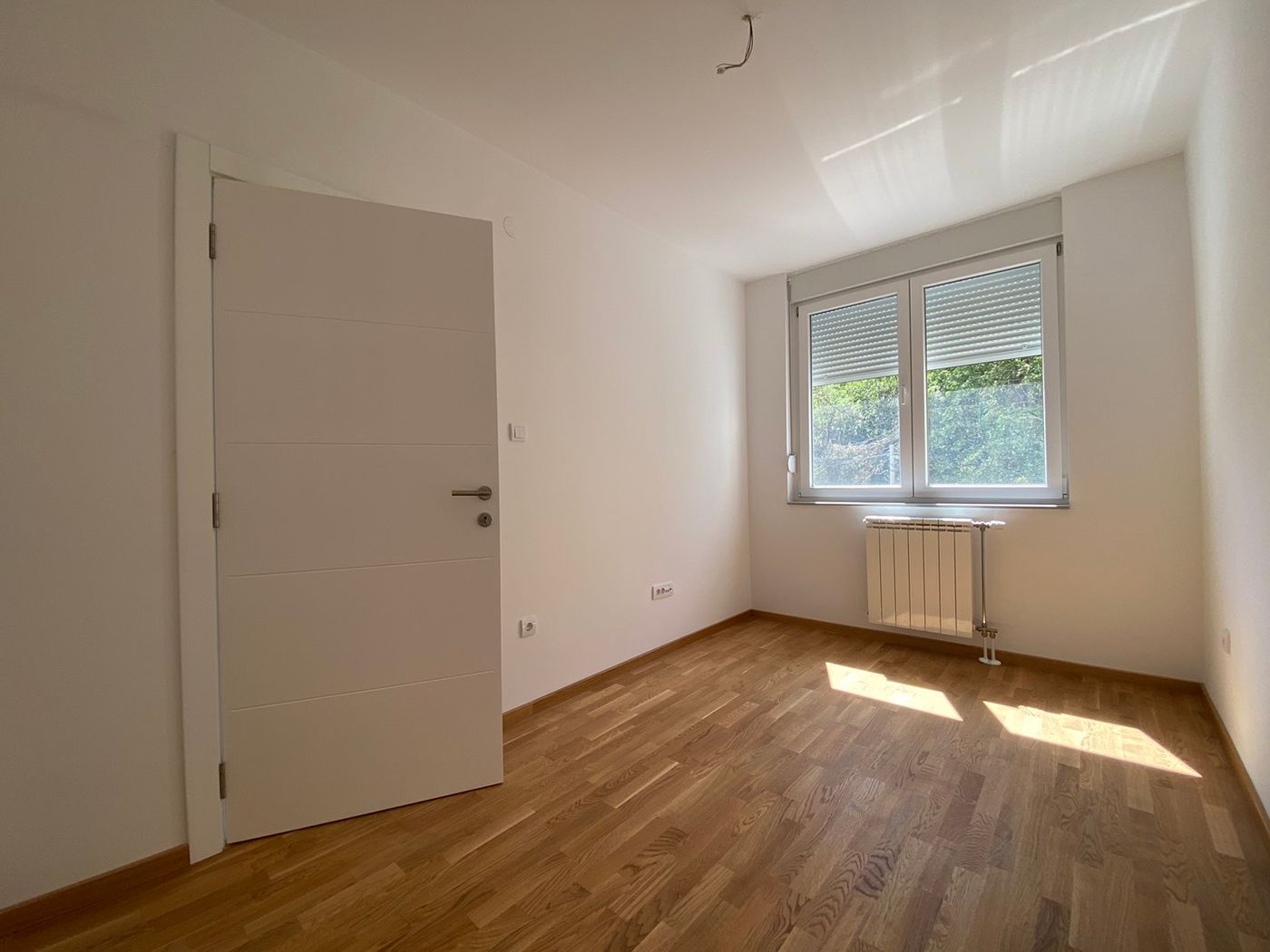 Nov  odmah useljiv jednoiposoban 3