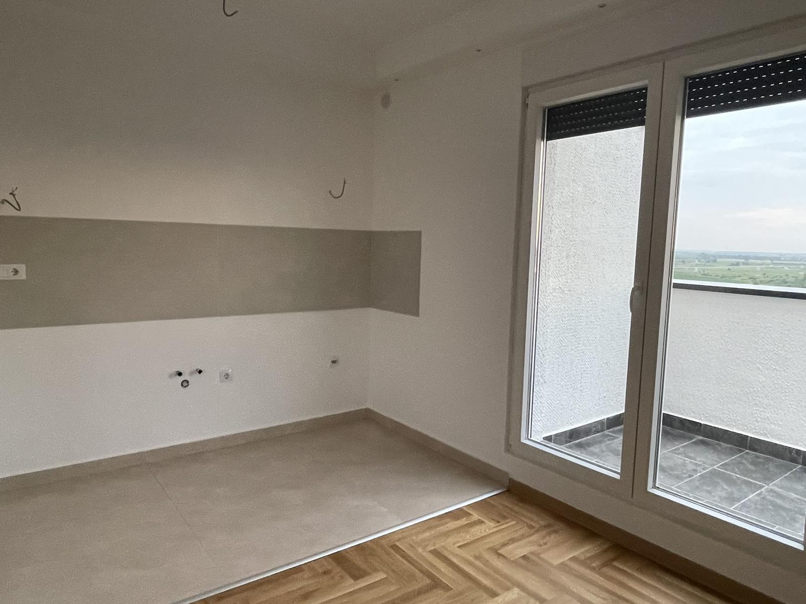 LUX STAN SA NAJLEPŠIM POGLEDOM 5