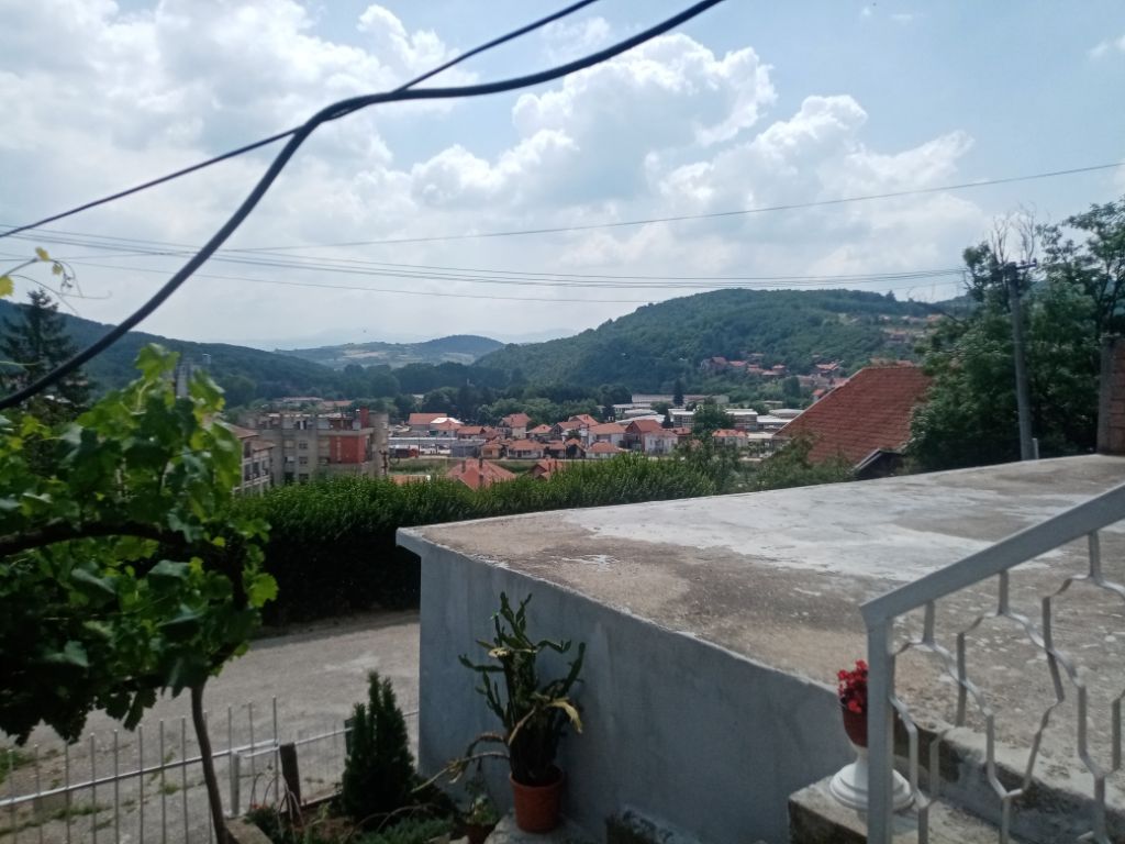 Lebane na vodi kuca na prodaju 5