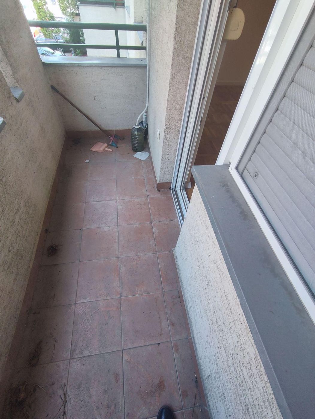 Jednosoban stan bez ulaganja   odlična lokacija 4