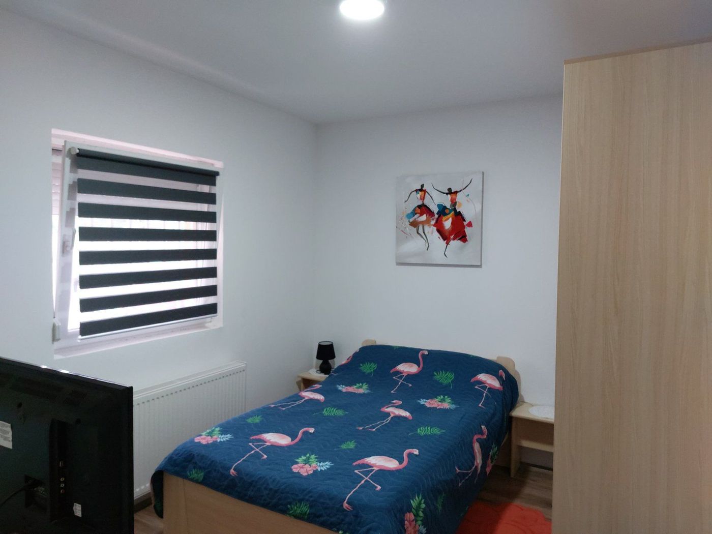 Odličan trosoban stan sa gratis terasom   parking mesto   062 792 583 3