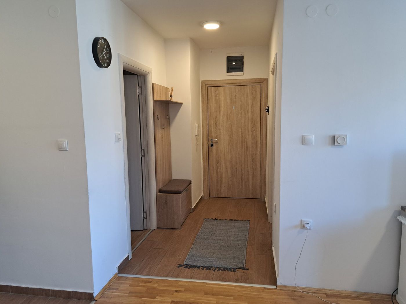 Jedinstvena prilika  Nov jednoiposoban stan   namešten 3