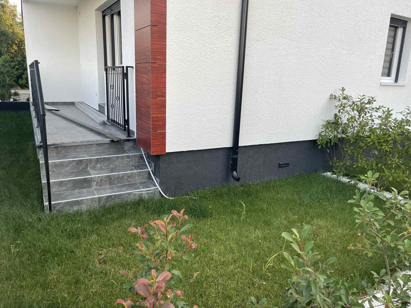 LUX STANOVI OD 29 DO 115 M2 U STAMBENOM KOMPLEKSU 2