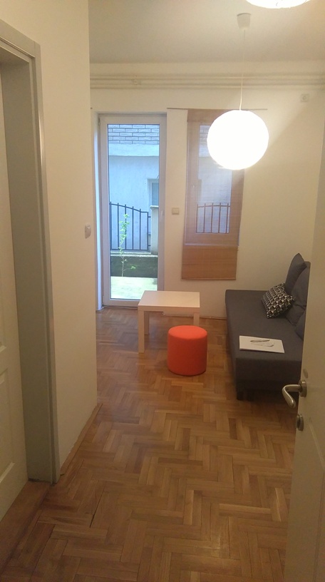 Prodajem stan na Zarkovu 20m2 15m2 terasa 3