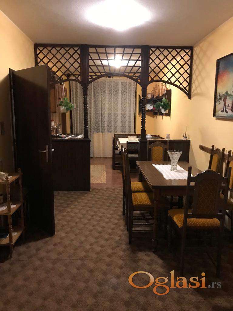 Prodaja kuce u Novom Knezevcu 5